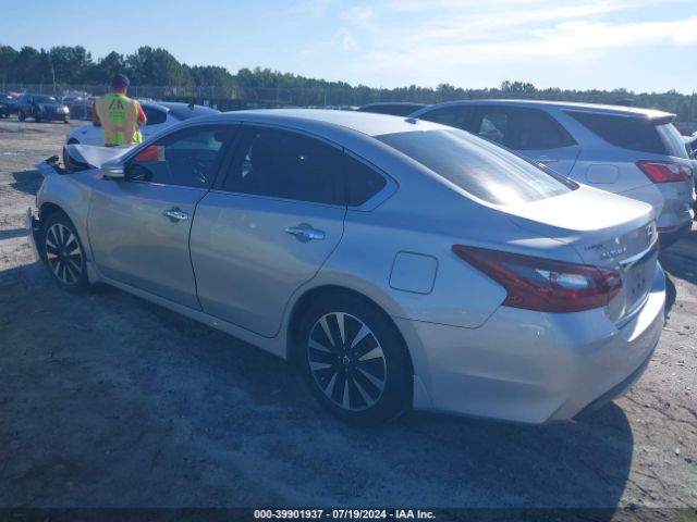 Photo 2 VIN: 1N4AL3AP2JC132773 - NISSAN ALTIMA 