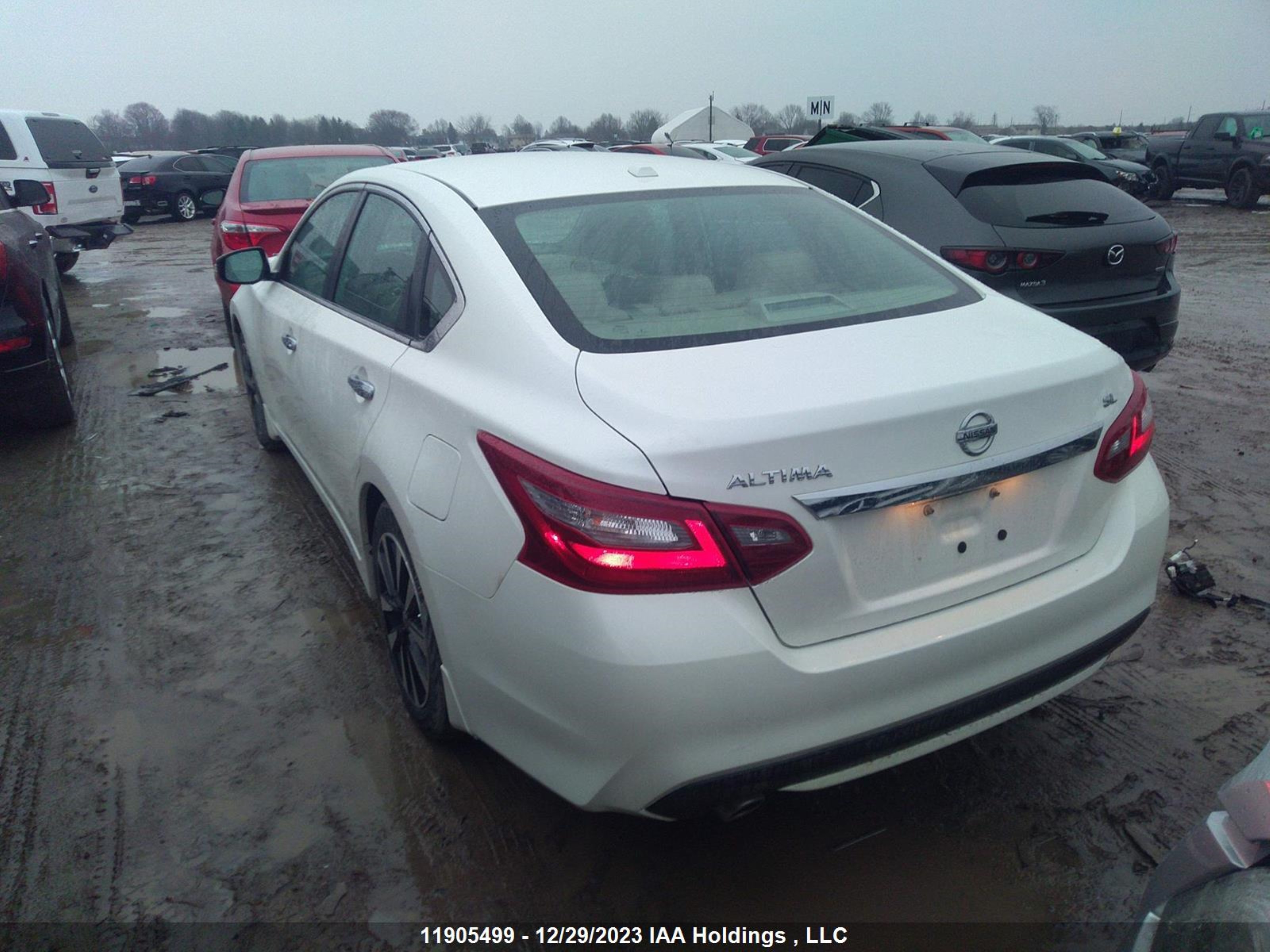 Photo 2 VIN: 1N4AL3AP2JC136404 - NISSAN ALTIMA 