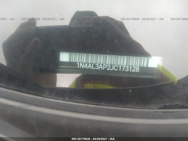 Photo 8 VIN: 1N4AL3AP2JC173128 - NISSAN ALTIMA 