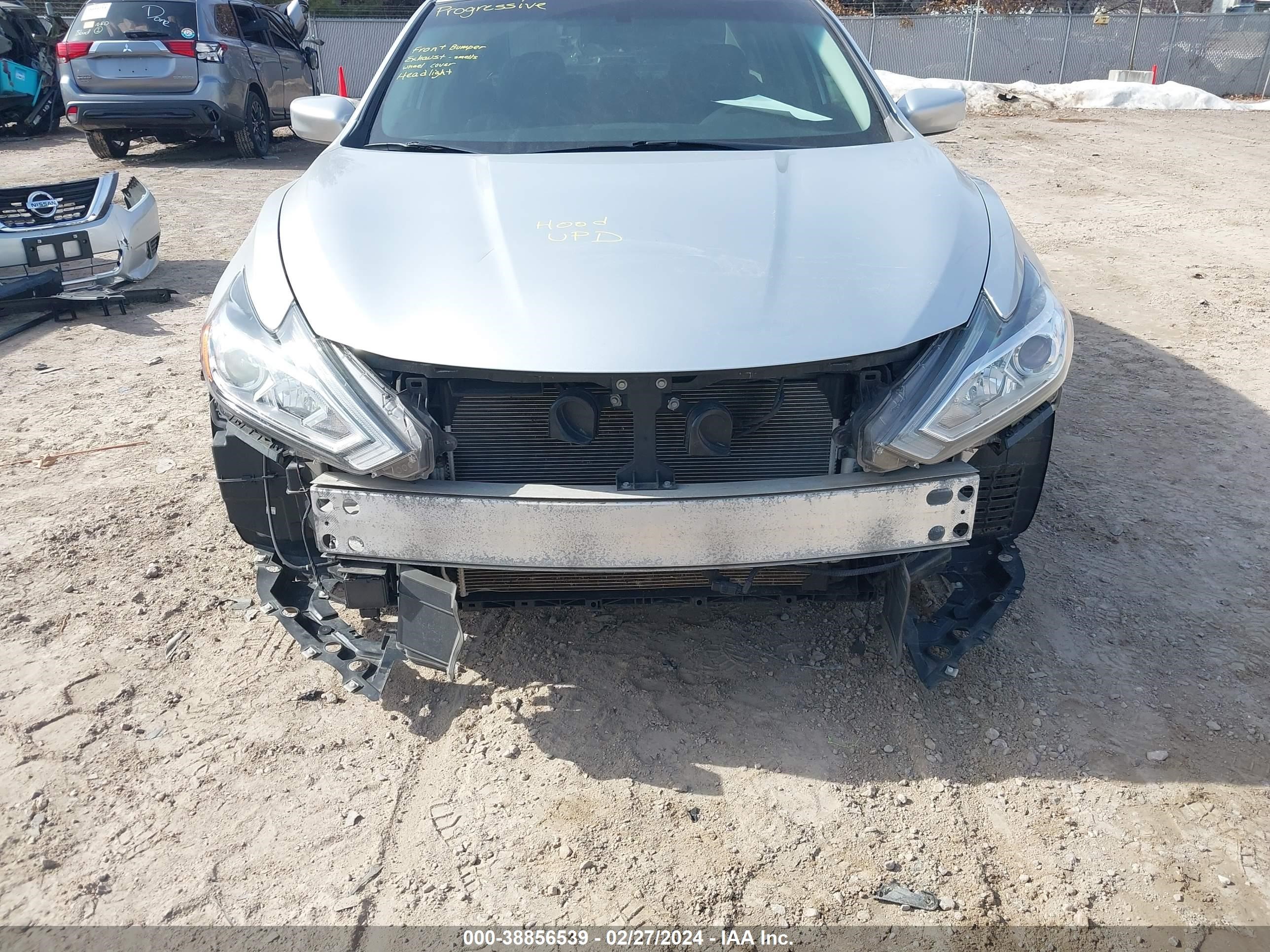 Photo 5 VIN: 1N4AL3AP2JC256705 - NISSAN ALTIMA 