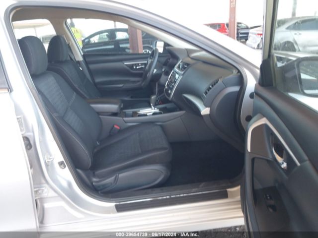 Photo 4 VIN: 1N4AL3AP2JC279434 - NISSAN ALTIMA 