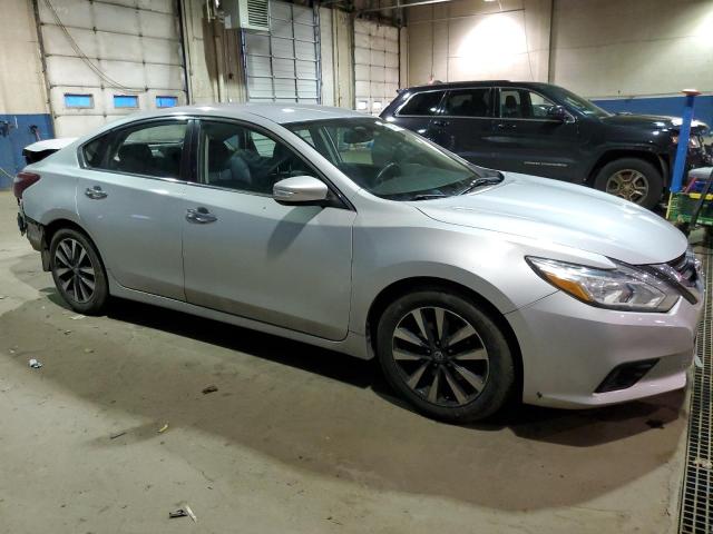 Photo 3 VIN: 1N4AL3AP2JC279689 - NISSAN ALTIMA 