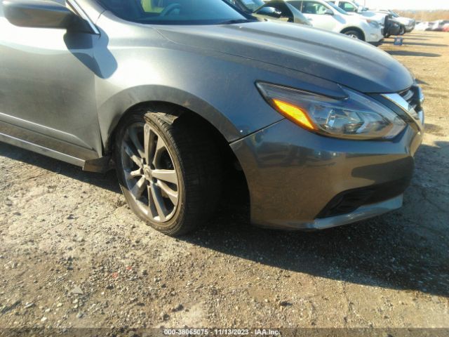 Photo 5 VIN: 1N4AL3AP2JC287713 - NISSAN ALTIMA 