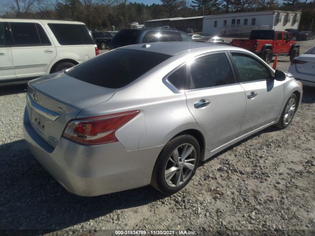 Photo 3 VIN: 1N4AL3AP3DC135590 - NISSAN ALTIMA 