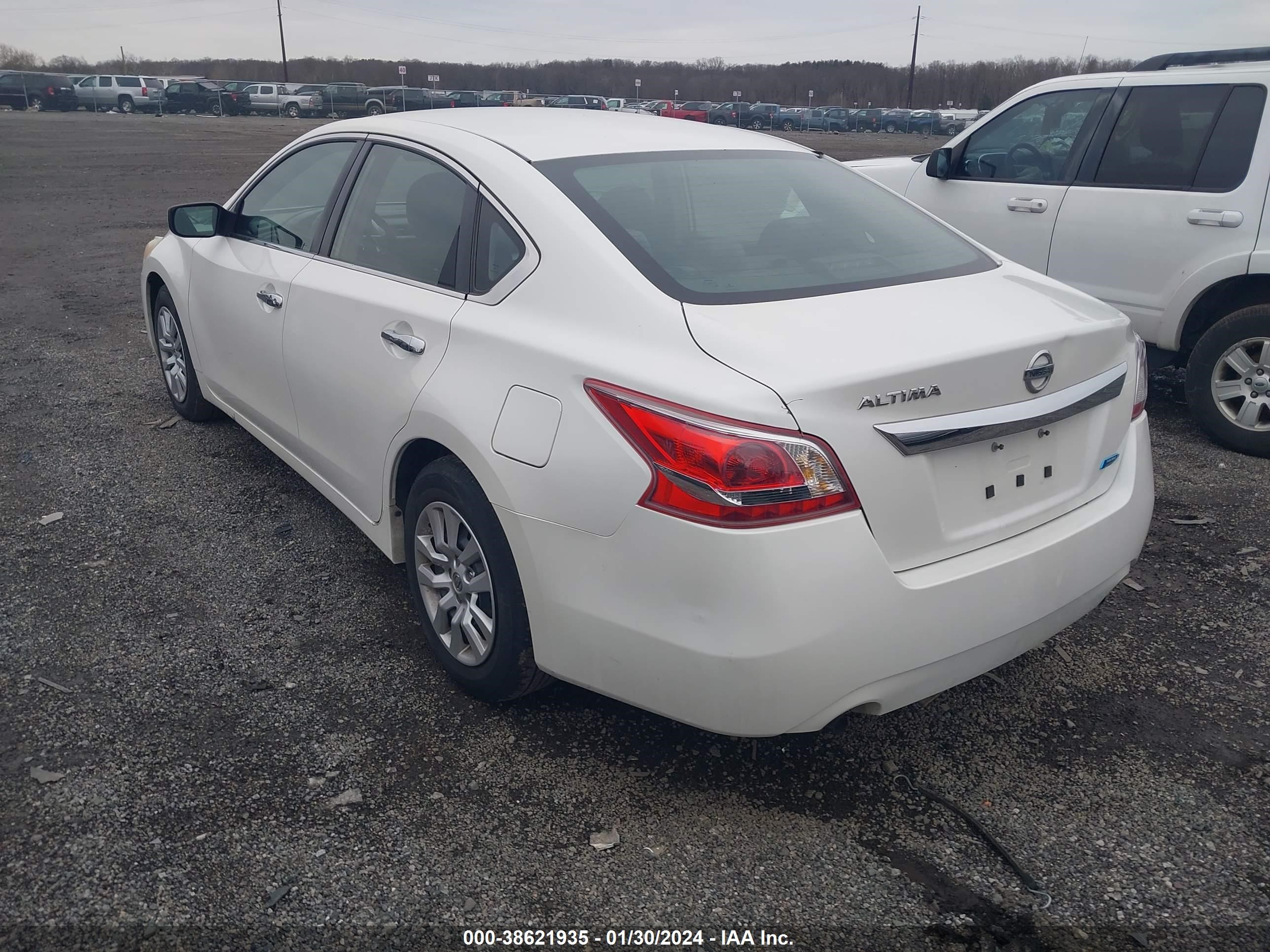 Photo 2 VIN: 1N4AL3AP3DC139414 - NISSAN ALTIMA 