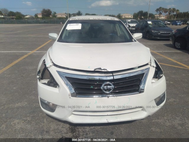 Photo 5 VIN: 1N4AL3AP3DC201684 - NISSAN ALTIMA 