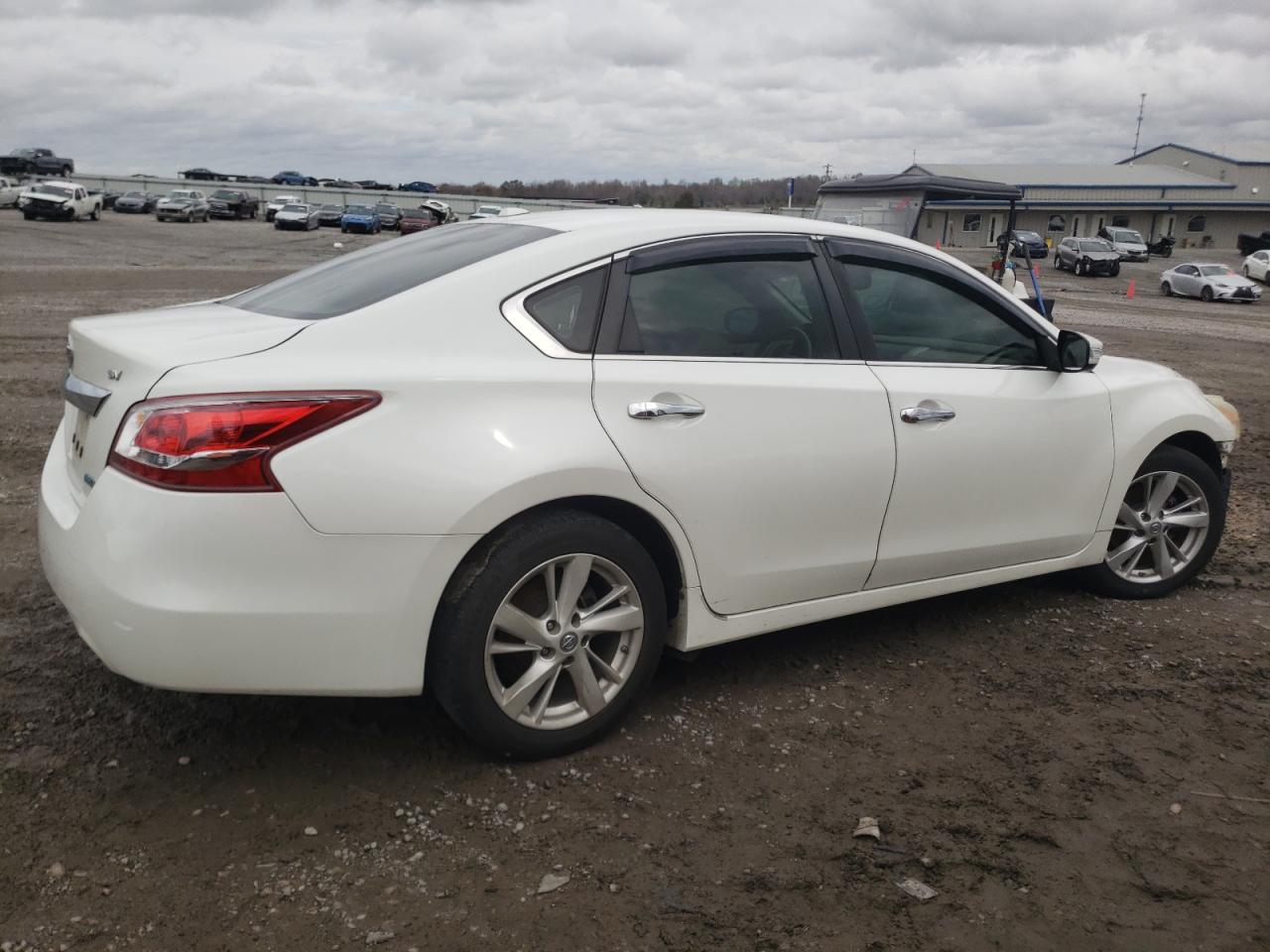 Photo 2 VIN: 1N4AL3AP3DN474368 - NISSAN ALTIMA 