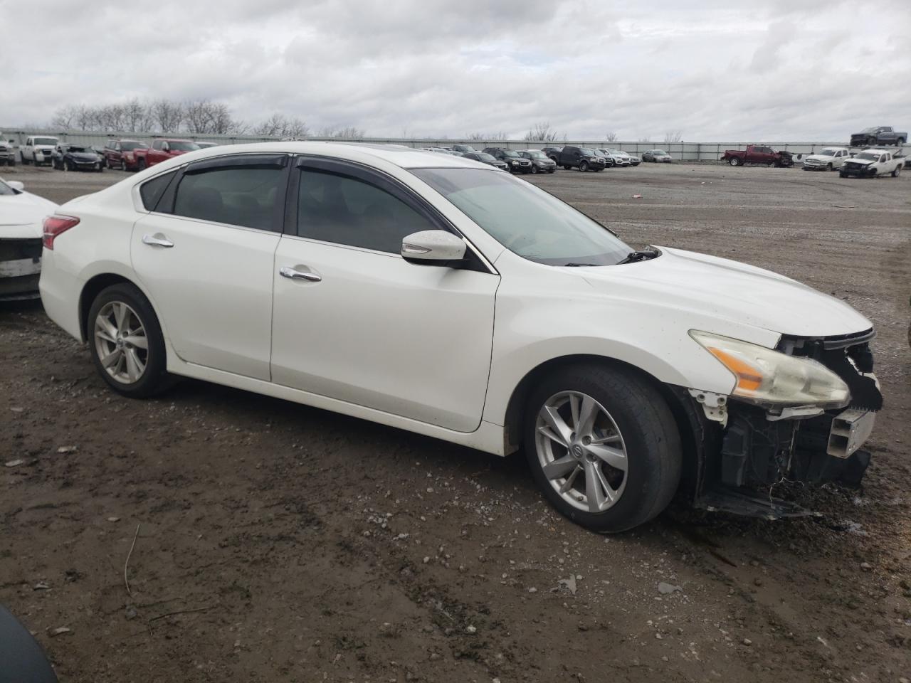 Photo 3 VIN: 1N4AL3AP3DN474368 - NISSAN ALTIMA 