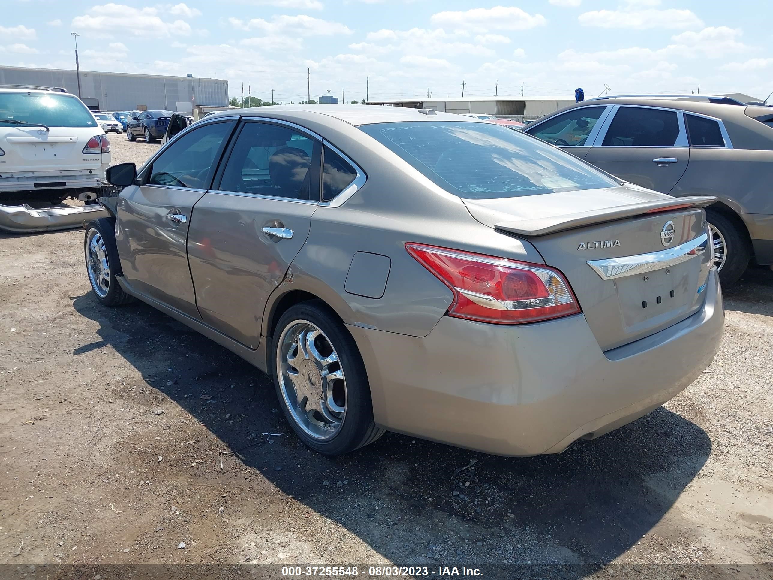 Photo 2 VIN: 1N4AL3AP3DN501911 - NISSAN ALTIMA 