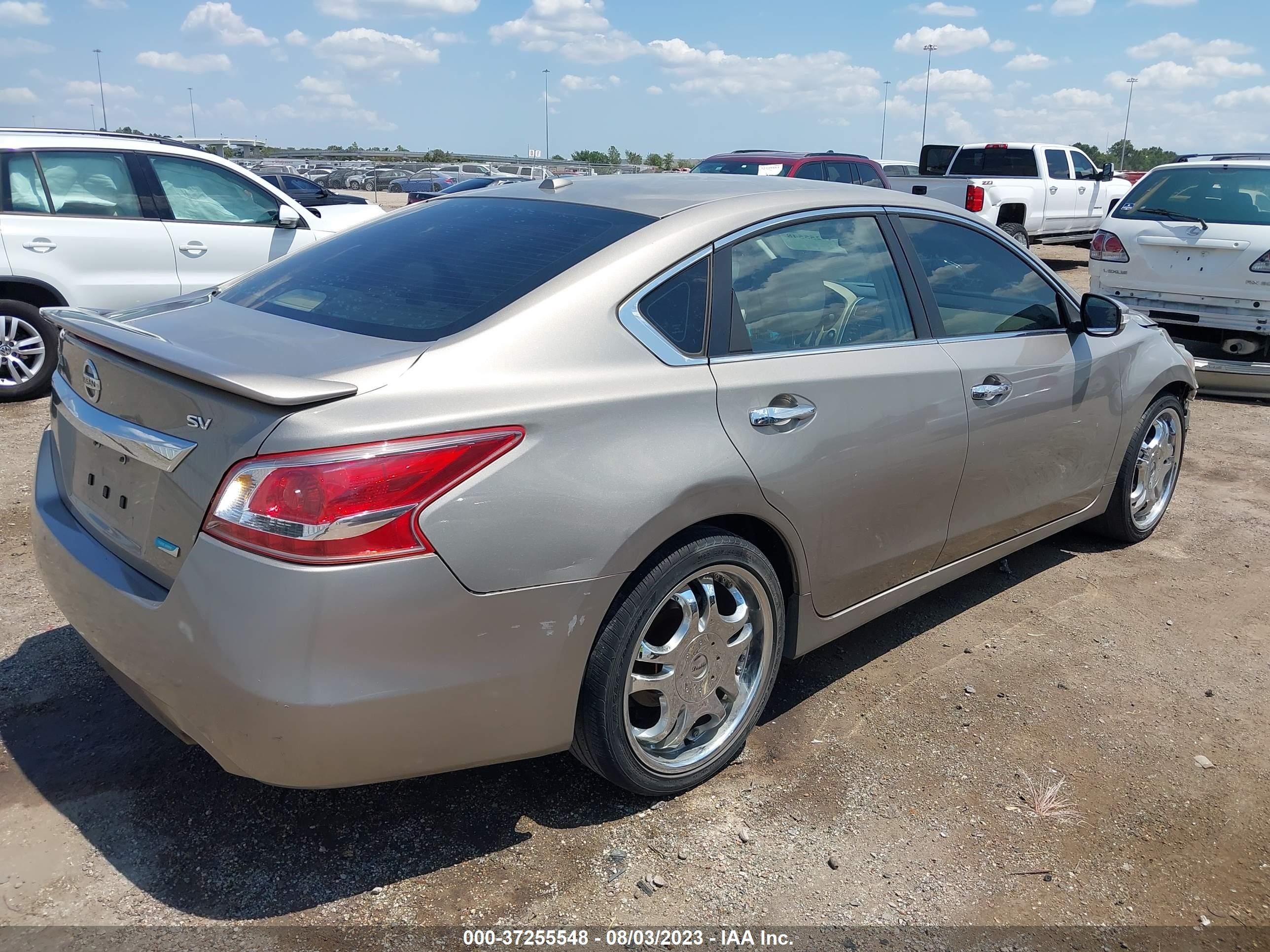 Photo 3 VIN: 1N4AL3AP3DN501911 - NISSAN ALTIMA 