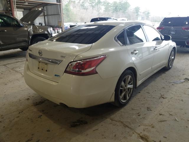 Photo 3 VIN: 1N4AL3AP3DN557850 - NISSAN ALTIMA 