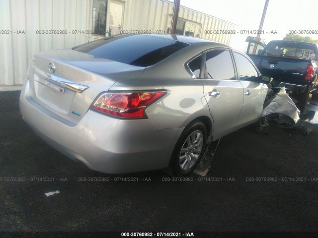 Photo 3 VIN: 1N4AL3AP3EC178389 - NISSAN ALTIMA 