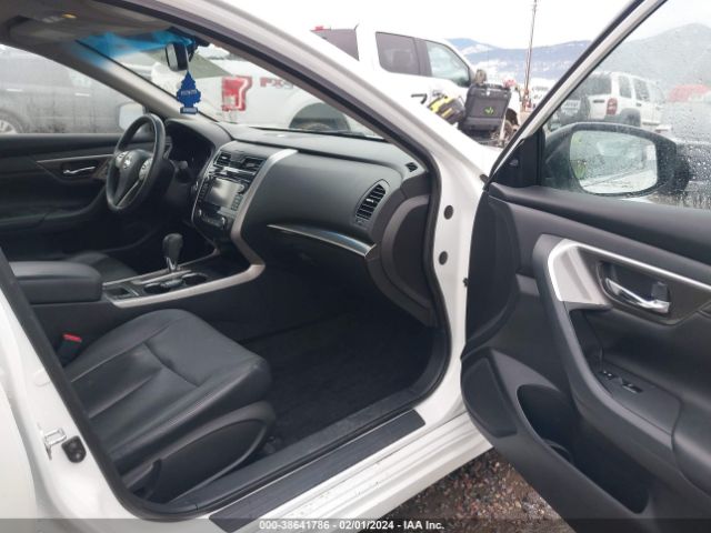 Photo 4 VIN: 1N4AL3AP3EC409999 - NISSAN ALTIMA 