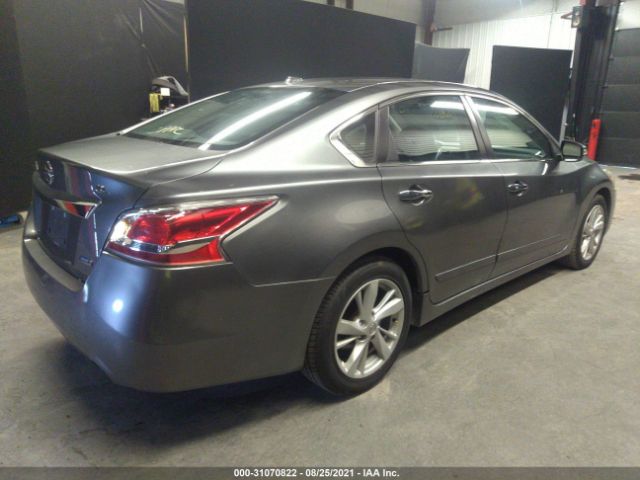 Photo 3 VIN: 1N4AL3AP3EC425880 - NISSAN ALTIMA 