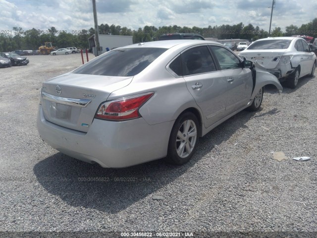 Photo 3 VIN: 1N4AL3AP3EC428066 - NISSAN ALTIMA 