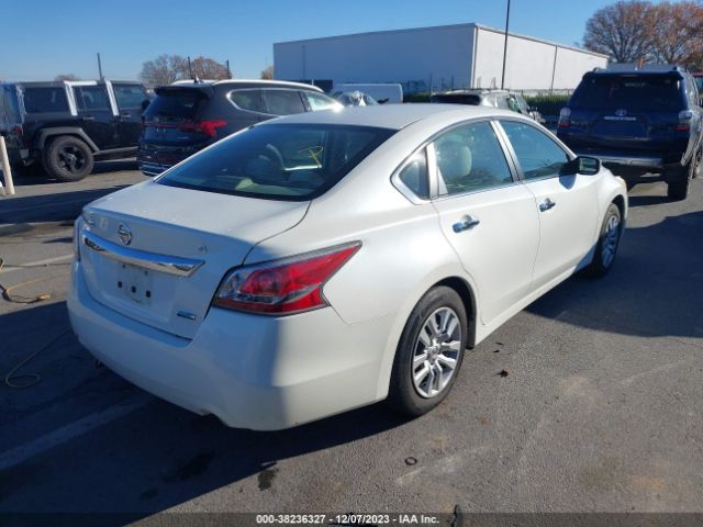 Photo 3 VIN: 1N4AL3AP3EN219074 - NISSAN ALTIMA 