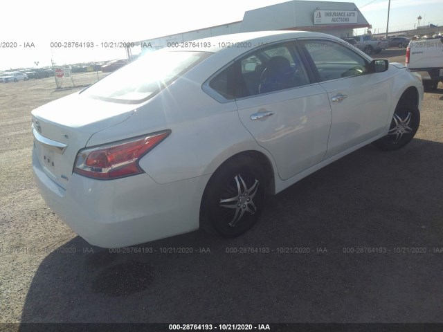 Photo 3 VIN: 1N4AL3AP3EN331048 - NISSAN ALTIMA 