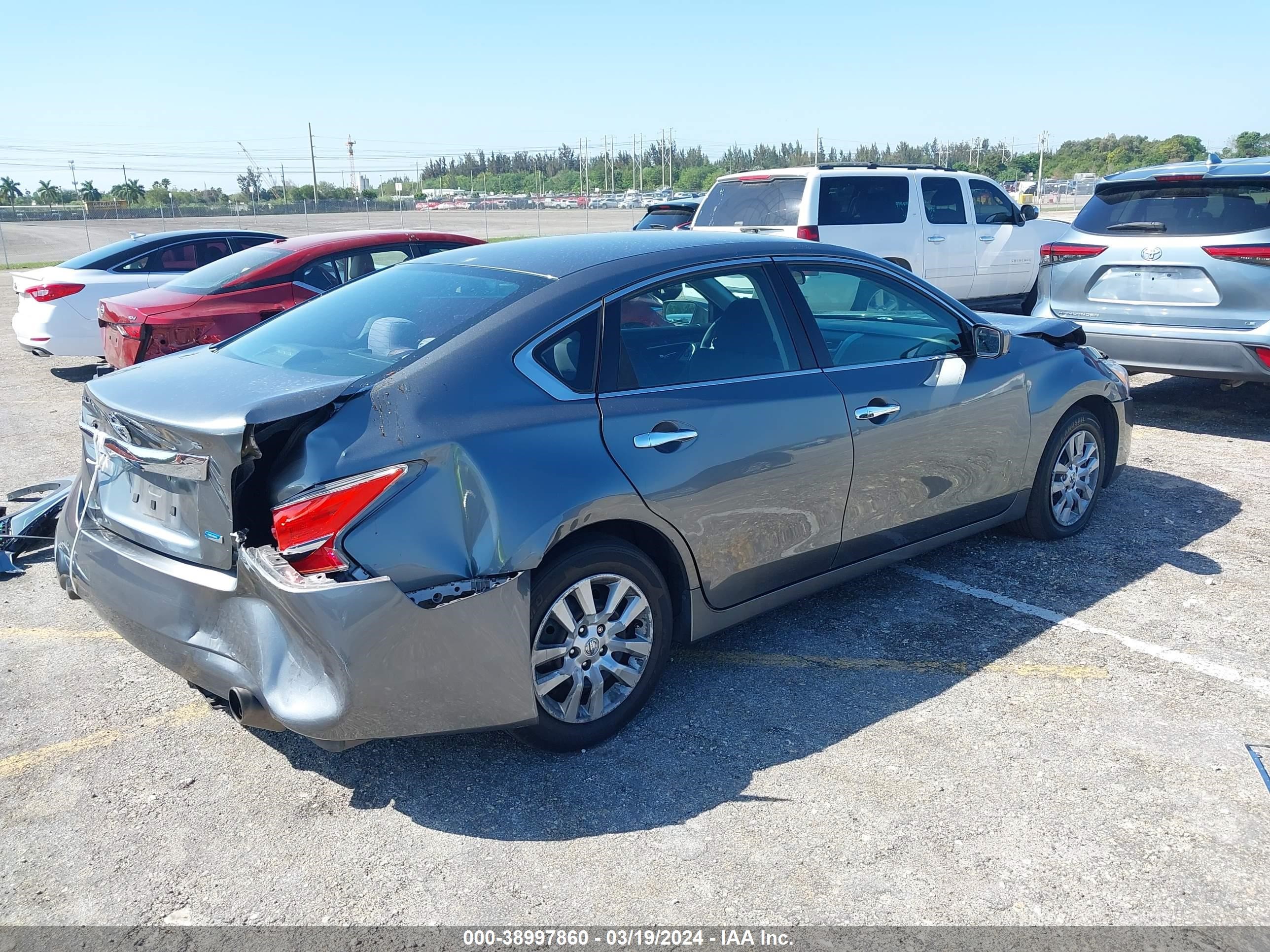 Photo 3 VIN: 1N4AL3AP3EN355799 - NISSAN ALTIMA 