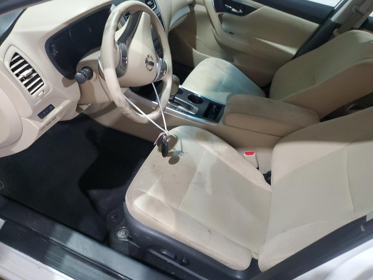 Photo 6 VIN: 1N4AL3AP3FC169550 - NISSAN ALTIMA 