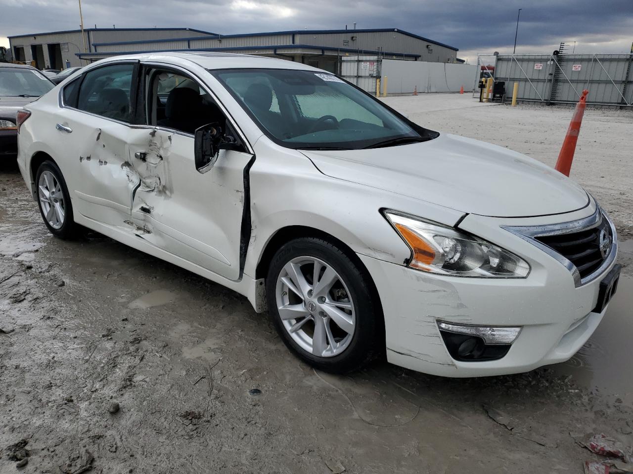 Photo 3 VIN: 1N4AL3AP3FC177552 - NISSAN ALTIMA 