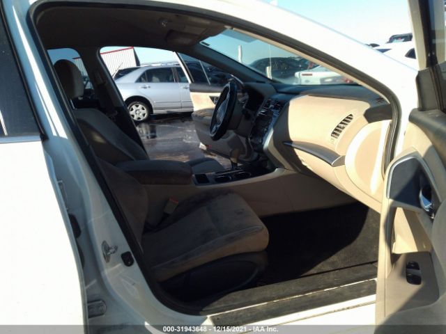 Photo 4 VIN: 1N4AL3AP3FC180144 - NISSAN ALTIMA 