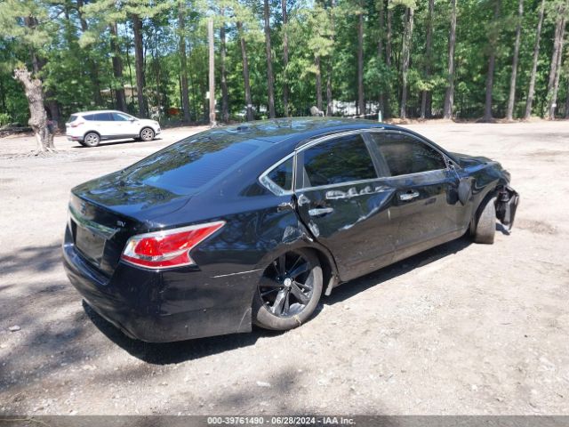 Photo 3 VIN: 1N4AL3AP3FC203423 - NISSAN ALTIMA 