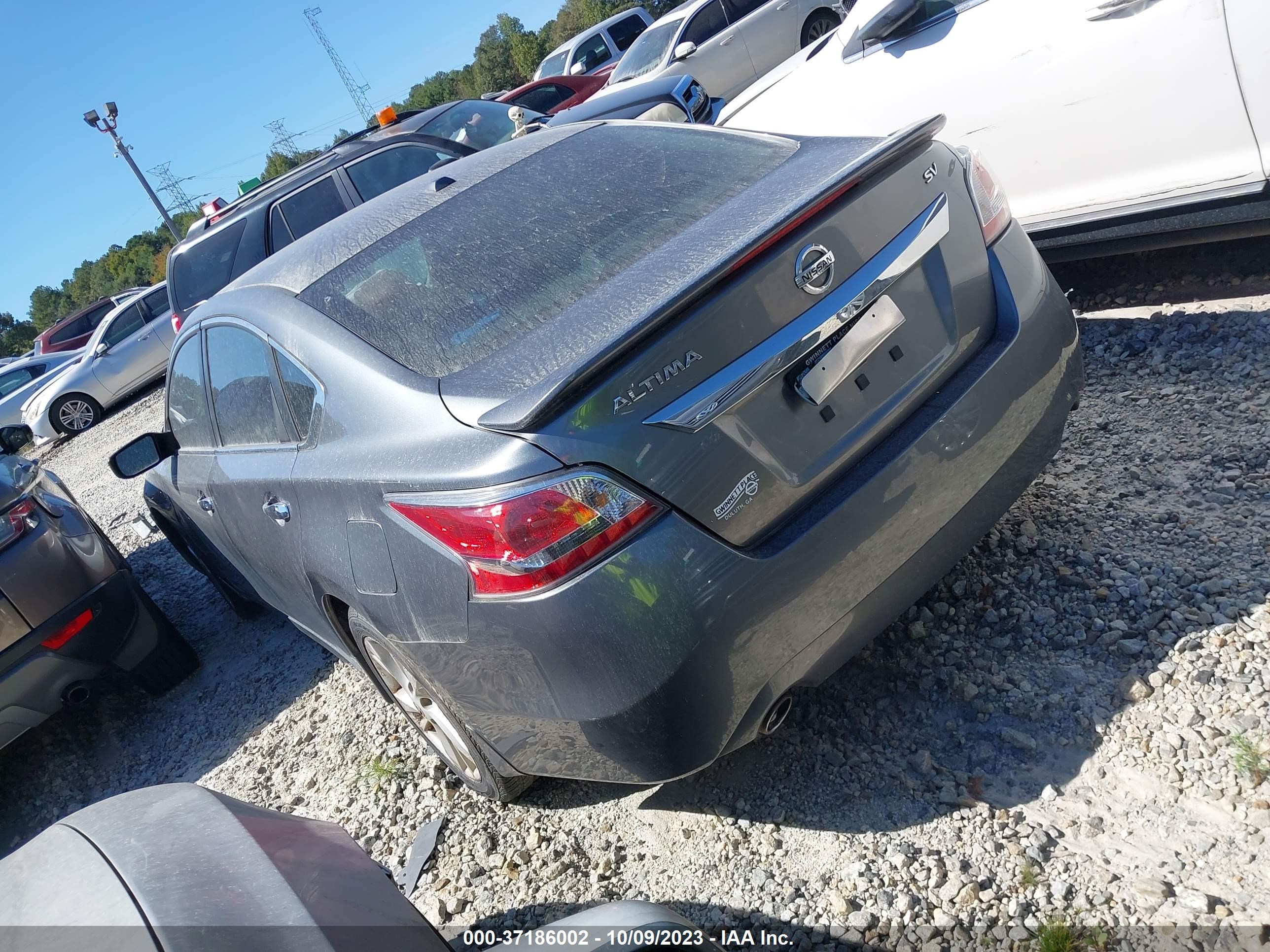 Photo 2 VIN: 1N4AL3AP3FC271608 - NISSAN ALTIMA 