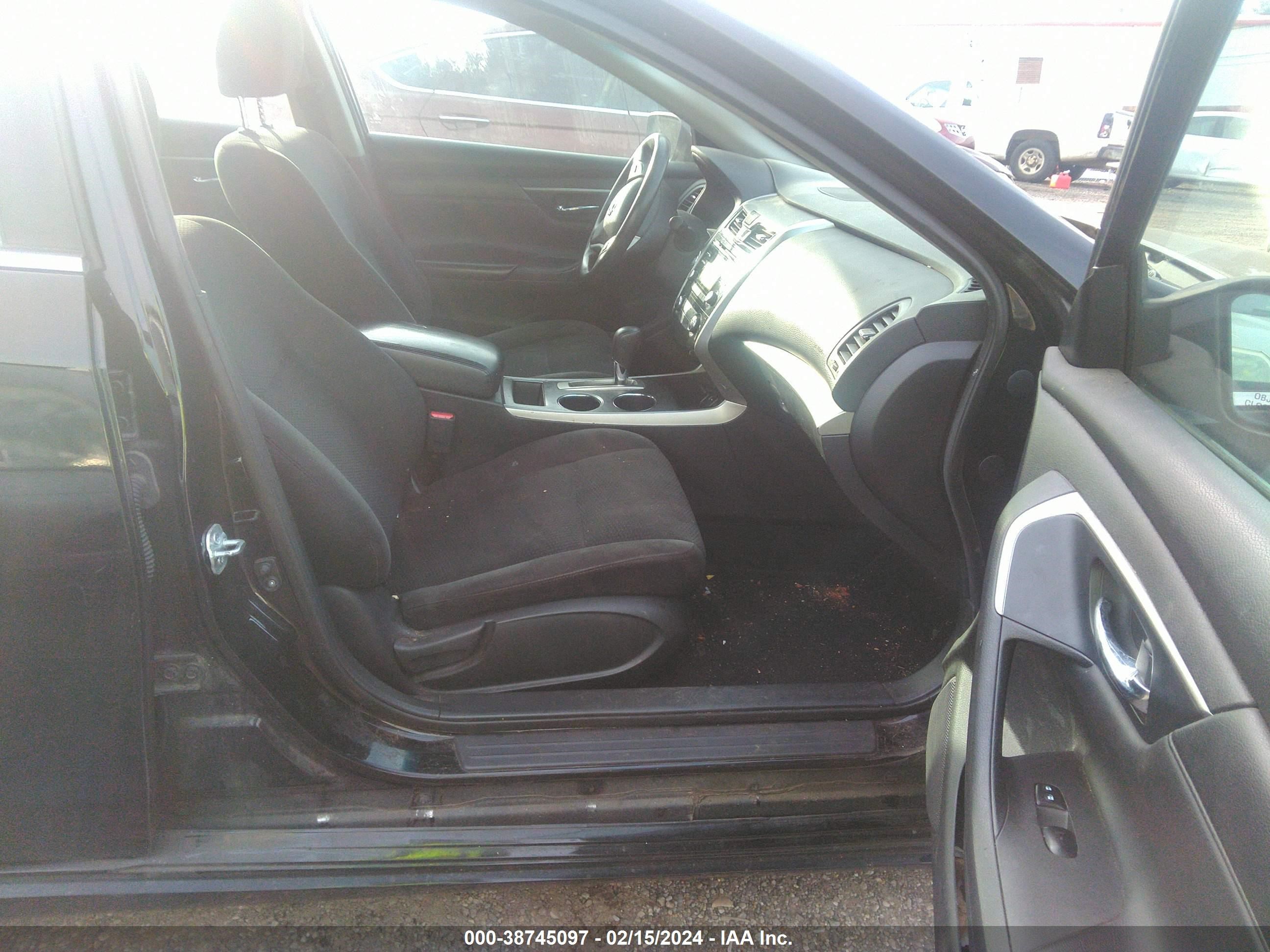 Photo 4 VIN: 1N4AL3AP3FC476457 - NISSAN ALTIMA 