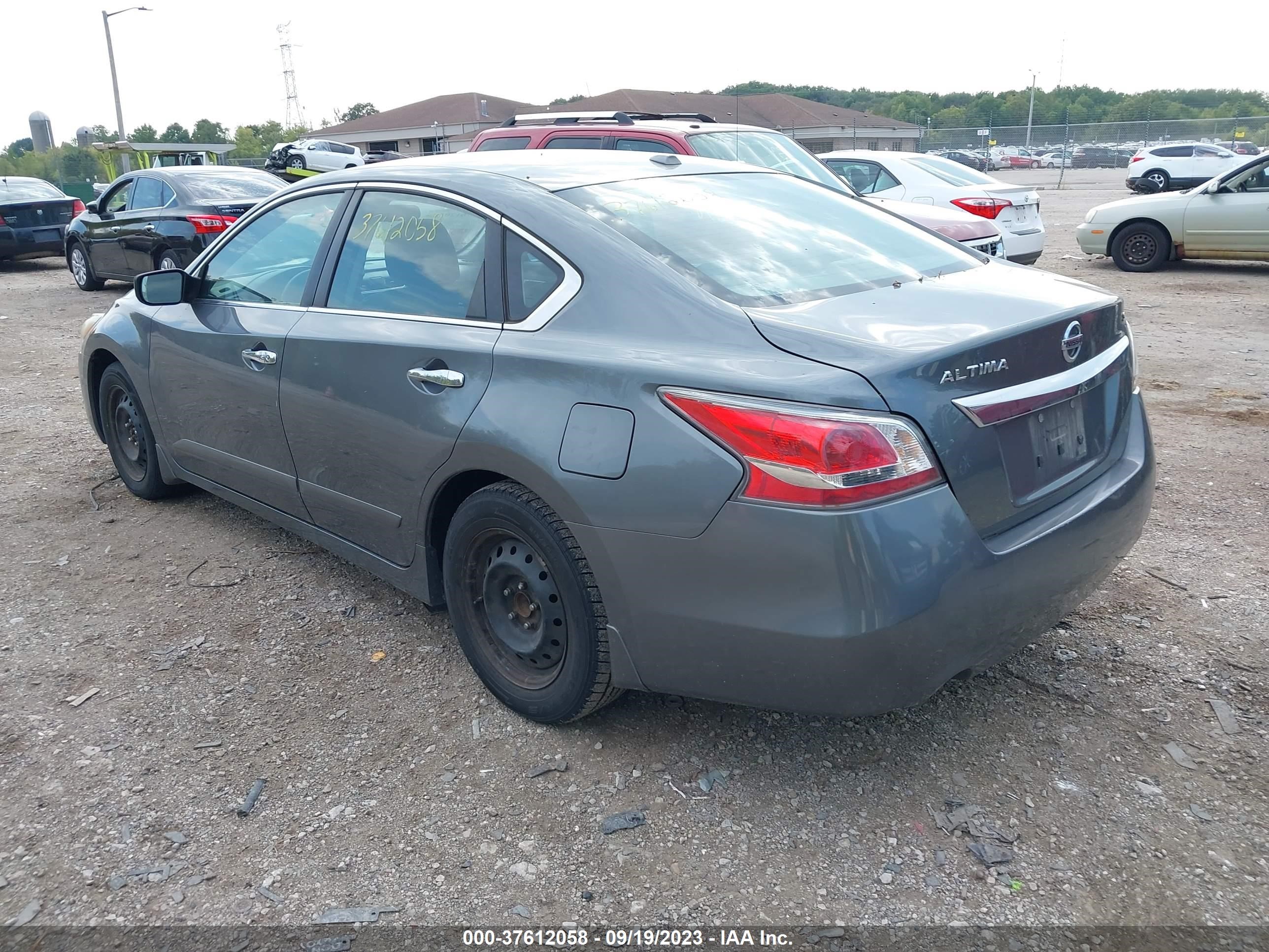 Photo 2 VIN: 1N4AL3AP3FN308919 - NISSAN ALTIMA 