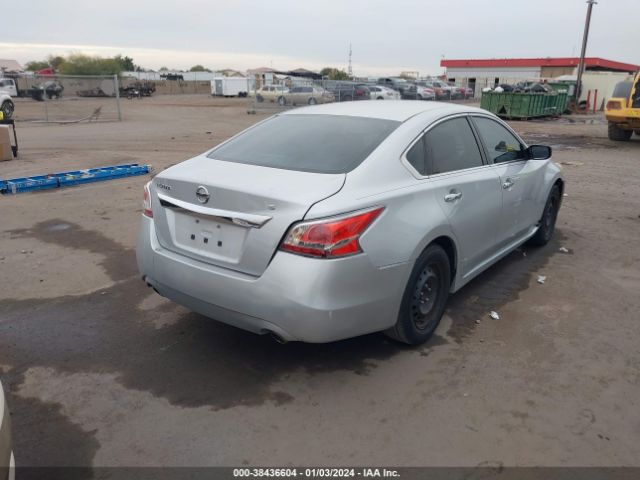 Photo 3 VIN: 1N4AL3AP3FN328457 - NISSAN ALTIMA 