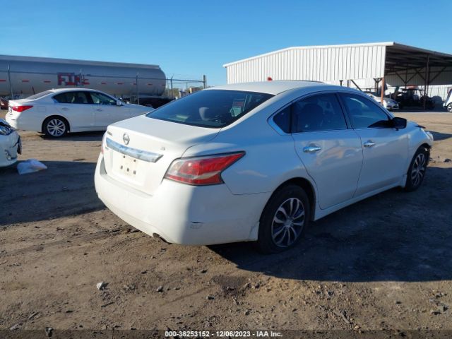 Photo 3 VIN: 1N4AL3AP3FN333528 - NISSAN ALTIMA 