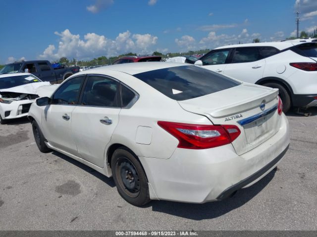 Photo 2 VIN: 1N4AL3AP3GC135965 - NISSAN ALTIMA 