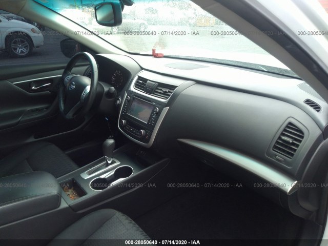 Photo 4 VIN: 1N4AL3AP3GC137537 - NISSAN ALTIMA 