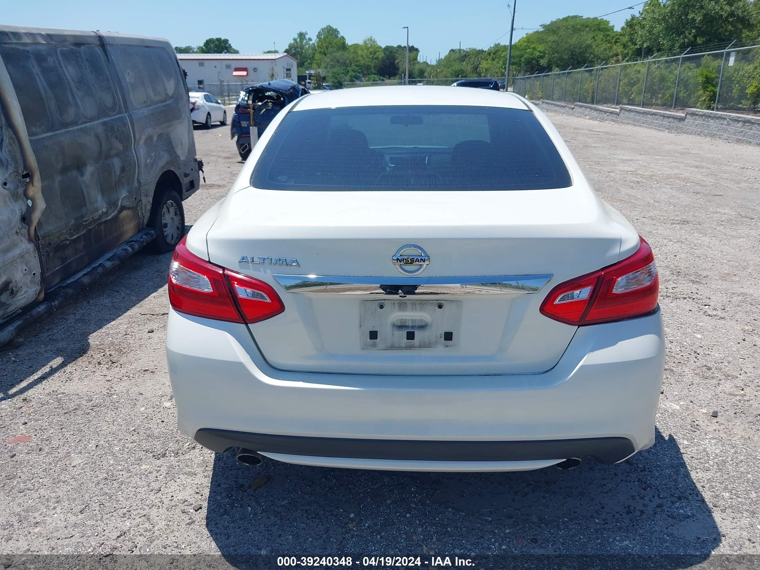 Photo 16 VIN: 1N4AL3AP3GC184339 - NISSAN ALTIMA 