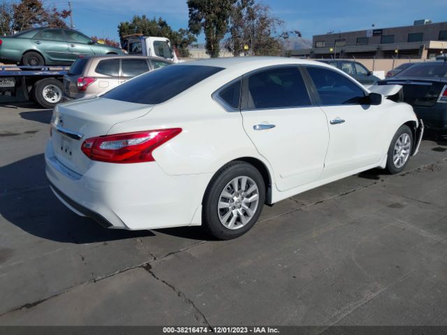 Photo 3 VIN: 1N4AL3AP3GC237413 - NISSAN ALTIMA 