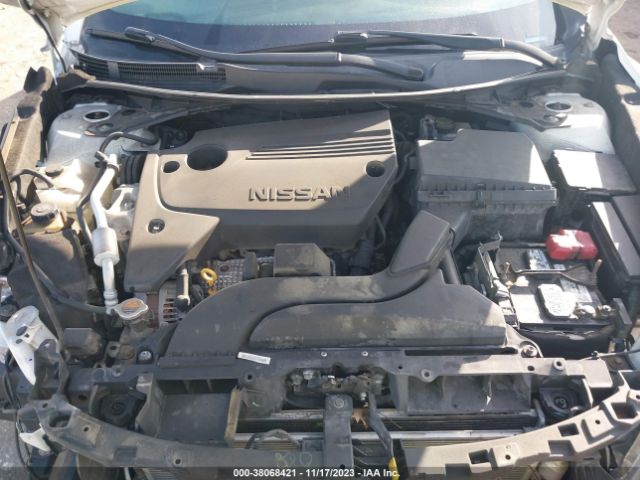 Photo 9 VIN: 1N4AL3AP3GC242711 - NISSAN ALTIMA 