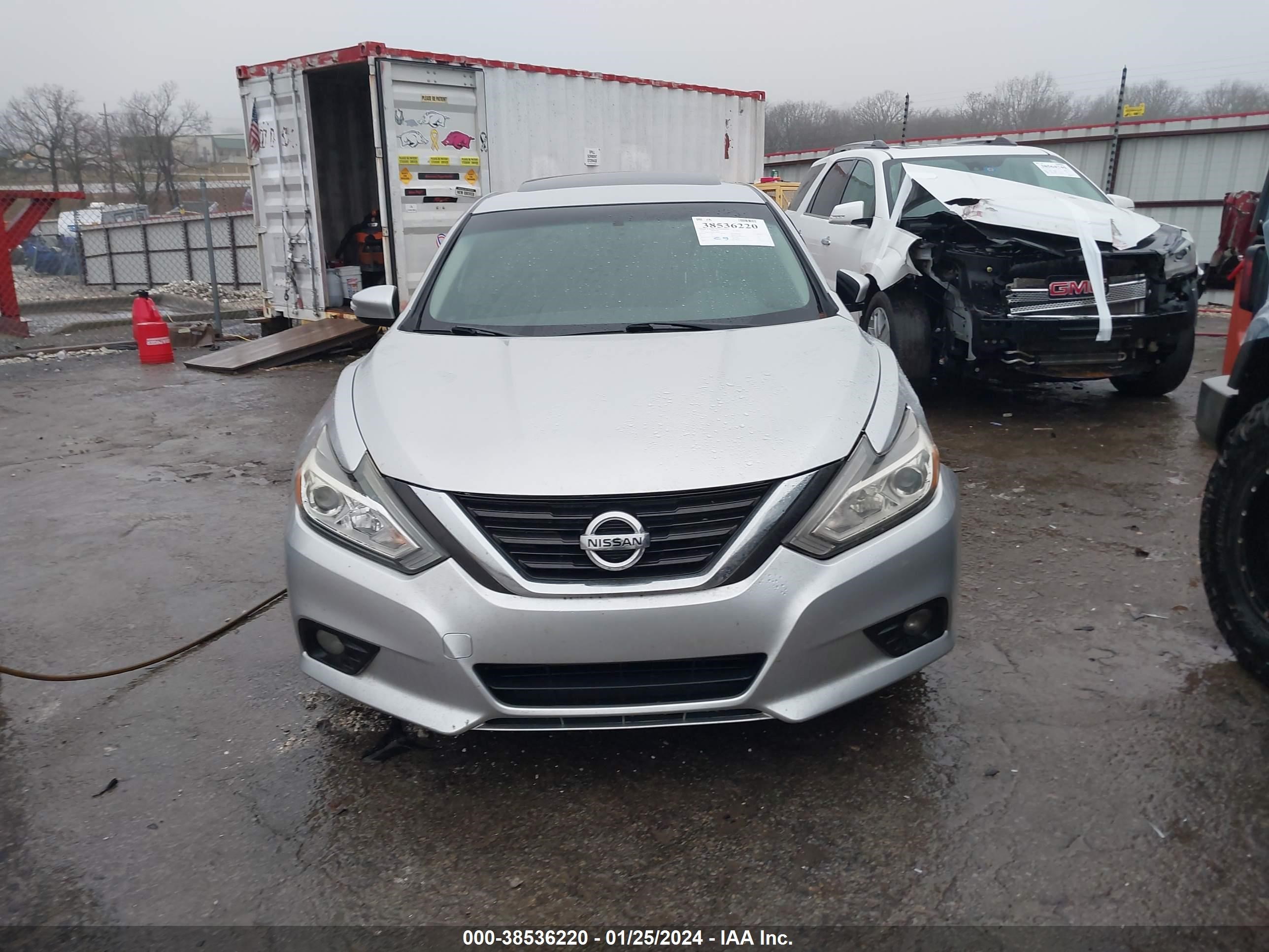 Photo 11 VIN: 1N4AL3AP3GC268600 - NISSAN ALTIMA 