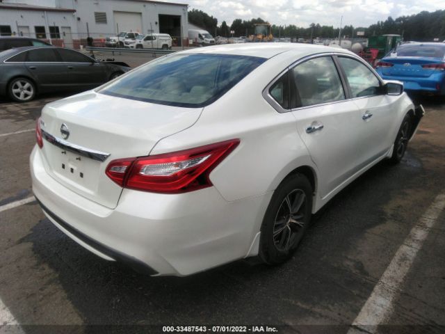 Photo 3 VIN: 1N4AL3AP3GC271867 - NISSAN ALTIMA 