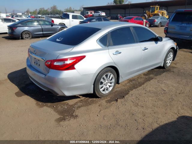 Photo 3 VIN: 1N4AL3AP3GC281587 - NISSAN ALTIMA 