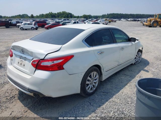 Photo 3 VIN: 1N4AL3AP3GC283632 - NISSAN ALTIMA 