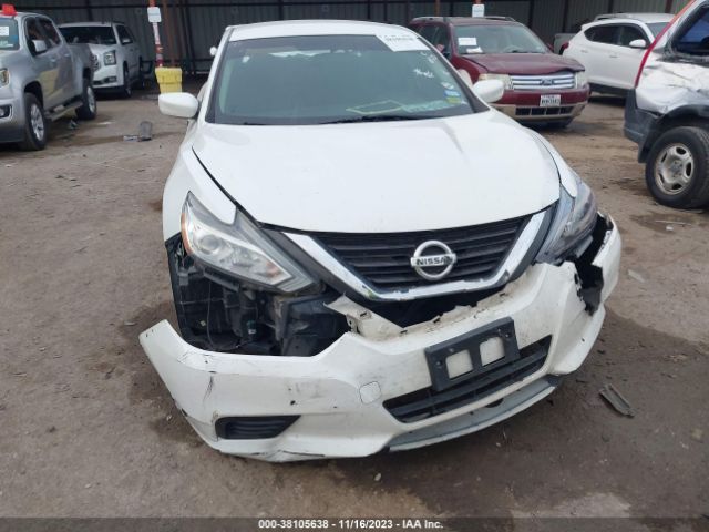 Photo 5 VIN: 1N4AL3AP3GN315905 - NISSAN ALTIMA 