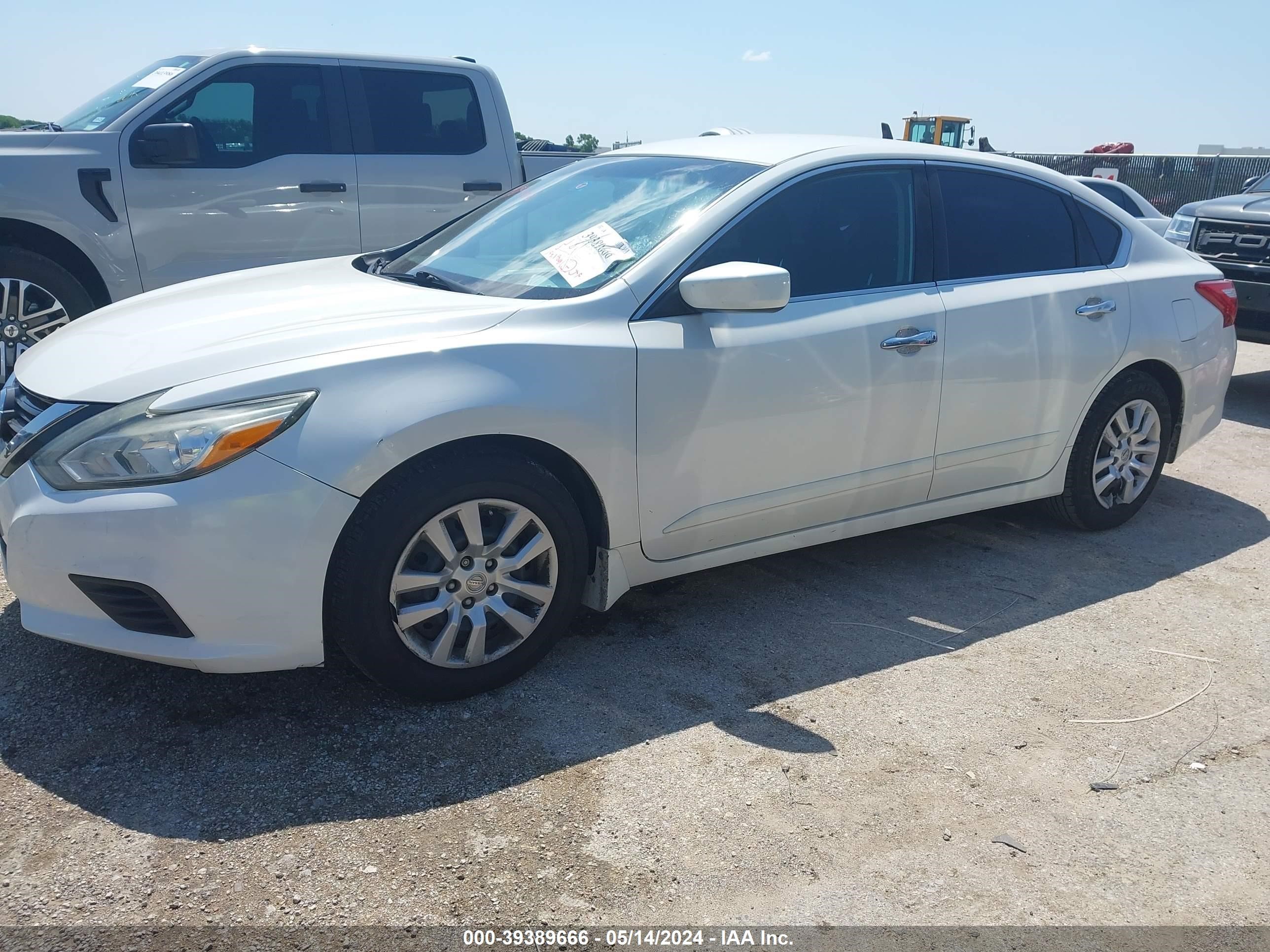 Photo 1 VIN: 1N4AL3AP3GN317489 - NISSAN ALTIMA 