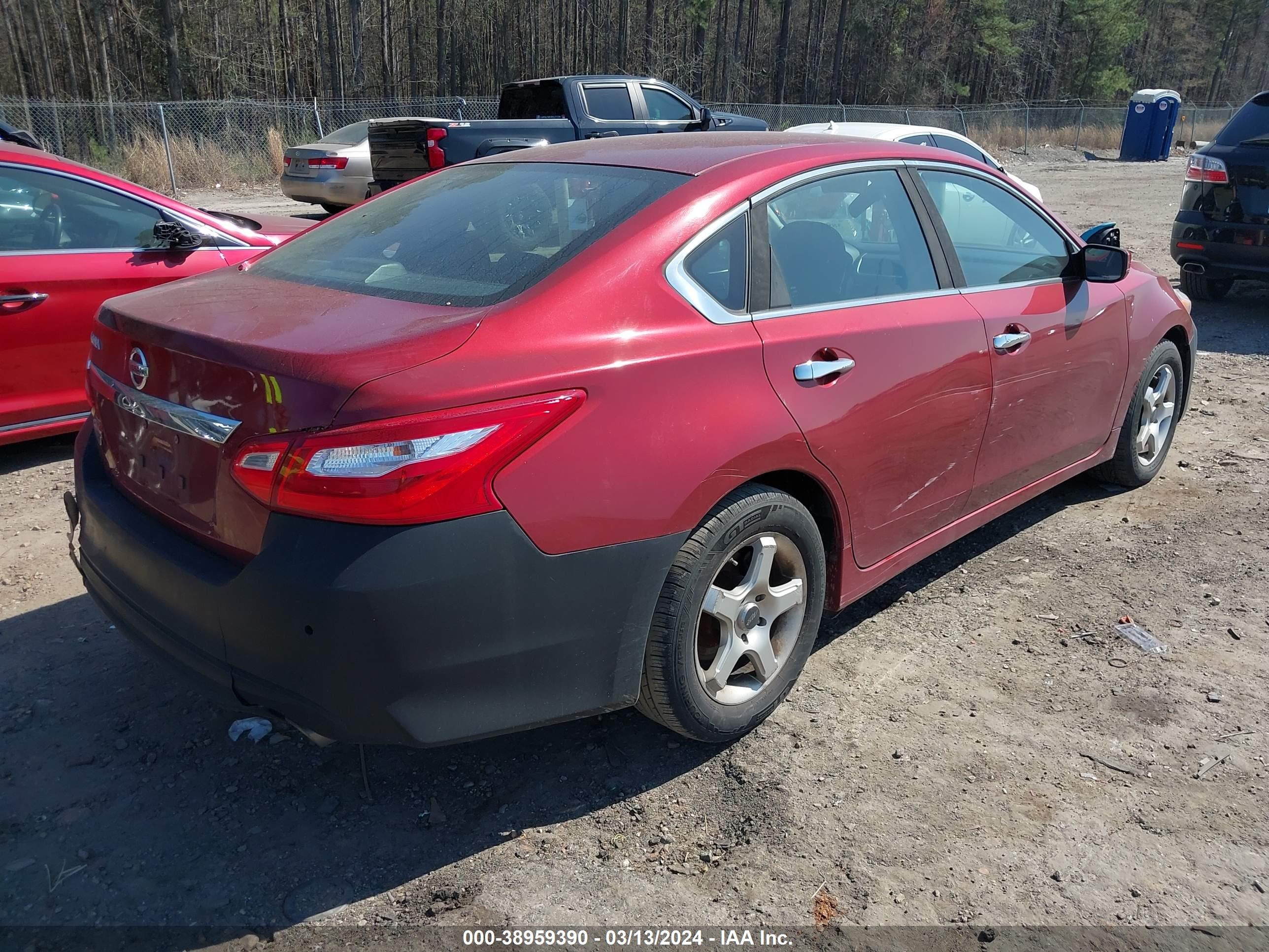 Photo 3 VIN: 1N4AL3AP3GN337113 - NISSAN ALTIMA 