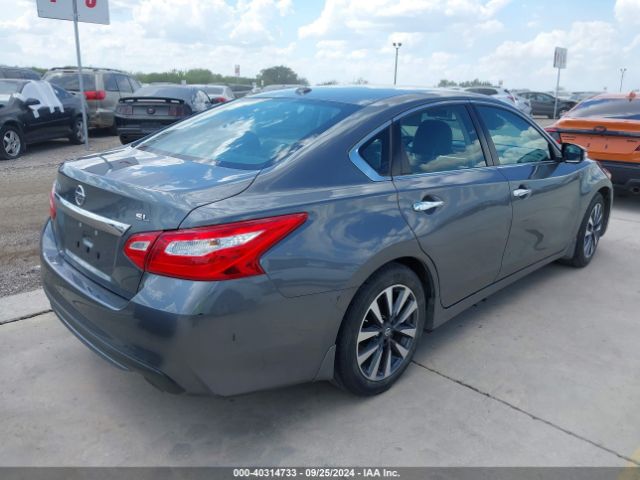 Photo 3 VIN: 1N4AL3AP3HC128404 - NISSAN ALTIMA 