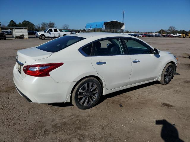 Photo 2 VIN: 1N4AL3AP3HC130556 - NISSAN ALTIMA 