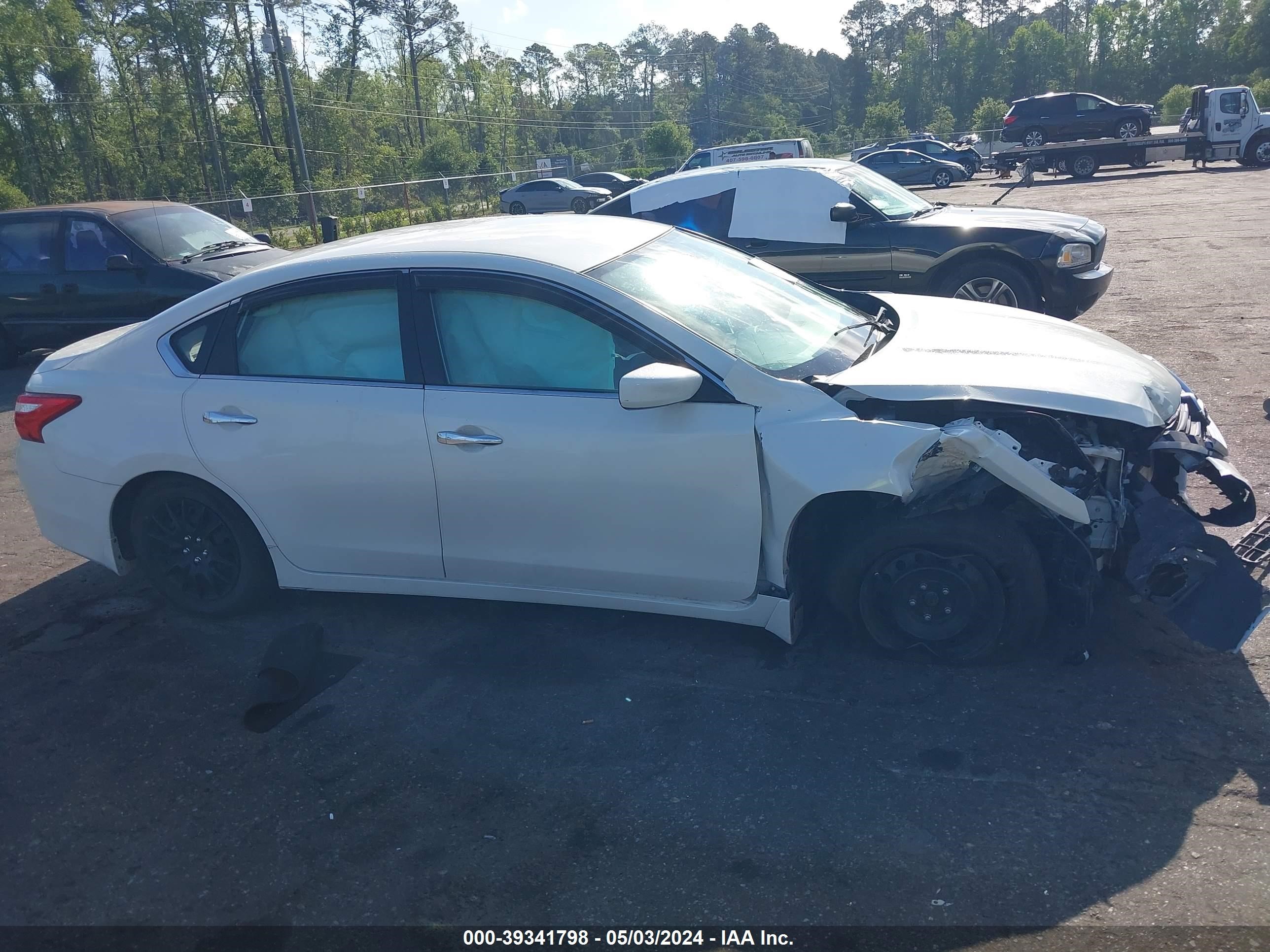 Photo 12 VIN: 1N4AL3AP3HC136289 - NISSAN ALTIMA 