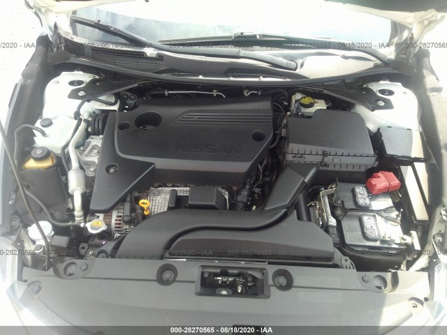 Photo 9 VIN: 1N4AL3AP3HC141122 - NISSAN ALTIMA 