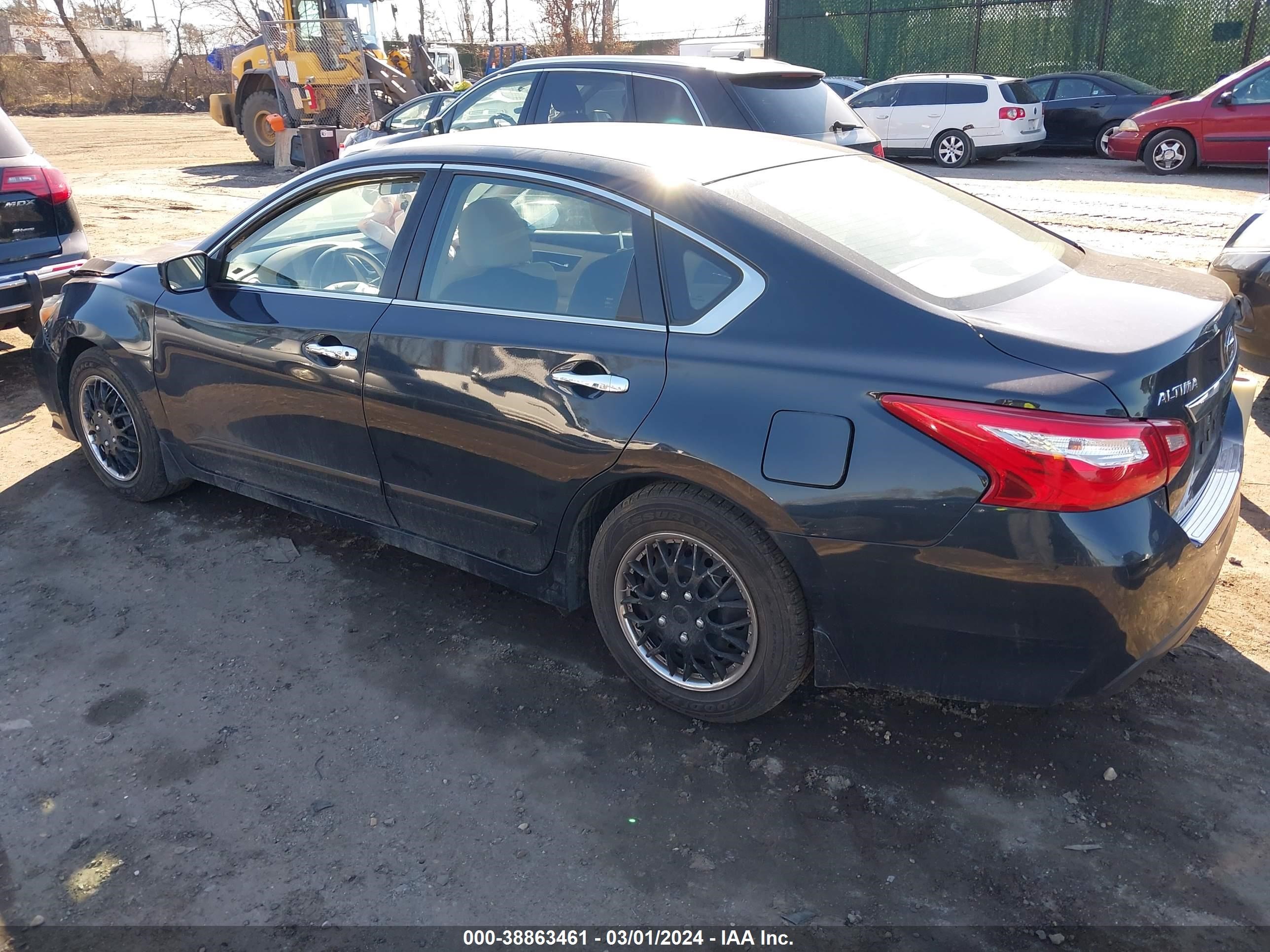 Photo 2 VIN: 1N4AL3AP3HC151777 - NISSAN ALTIMA 