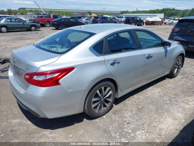 Photo 3 VIN: 1N4AL3AP3HC186464 - NISSAN ALTIMA 