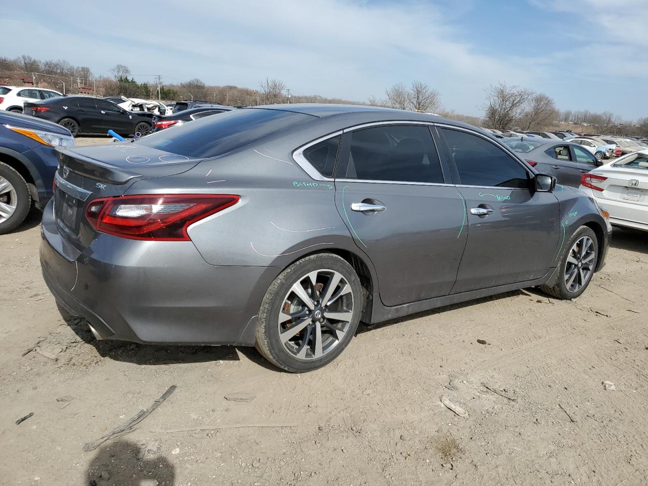 Photo 2 VIN: 1N4AL3AP3HC189526 - NISSAN ALTIMA 